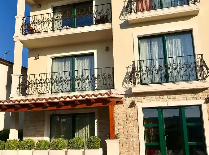 Veronika Vila Rogoznica (Sibenik-Knin)