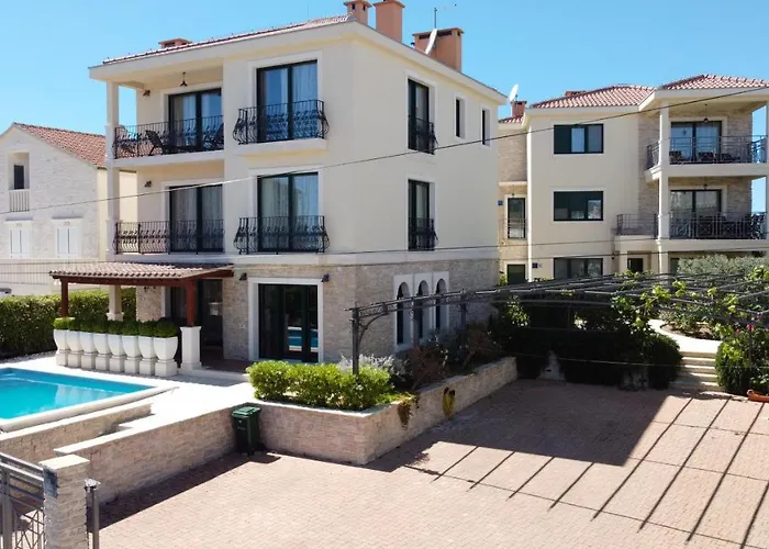 Veronika Rogoznica (Sibenik-Knin)